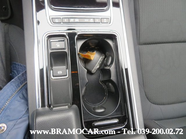 JAGUAR XF usata, con Sedile posteriore sdoppiato