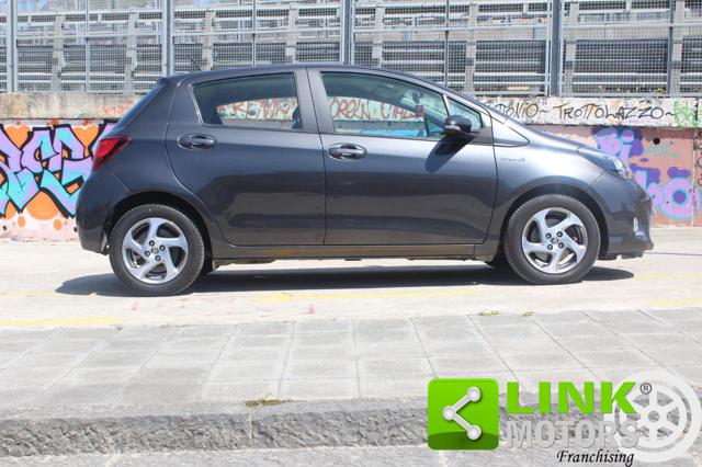 TOYOTA Yaris usata, con Cerchi in lega