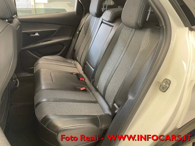 PEUGEOT 3008 usata, con Autoradio