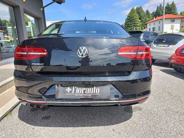 VOLKSWAGEN Passat usata, con Alzacristalli elettrici