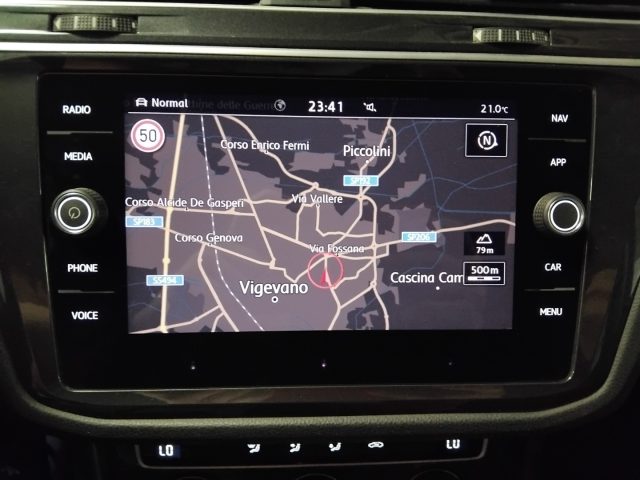 VOLKSWAGEN Tiguan usata, con Adaptive Cruise Control