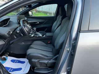 PEUGEOT 3008 usata, con Cruise Control