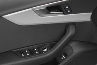 AUDI A4 usata, con Autoradio