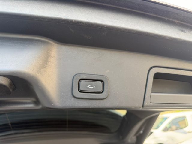 LAND ROVER Range Rover Evoque usata, con Alzacristalli elettrici