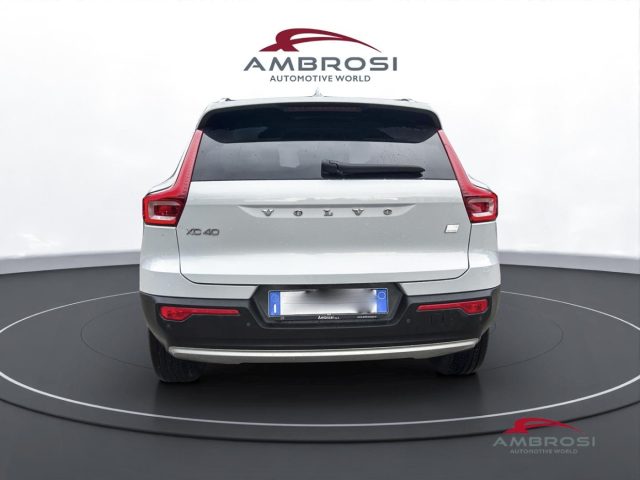 VOLVO XC40 usata 7