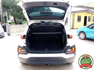 HYUNDAI Kona usata, con Sensori di parcheggio posteriori