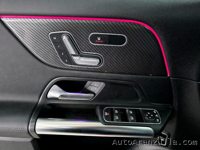 MERCEDES-BENZ GLA 200 usata, con Controllo elettronico della corsia