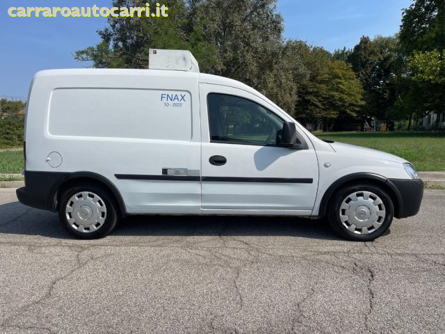 OPEL Combo usata, con Autoradio