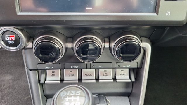 TOYOTA GR86 usata, con Bluetooth