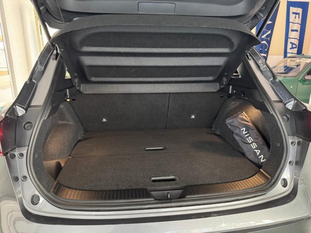 NISSAN Qashqai usata, con Climatizzatore