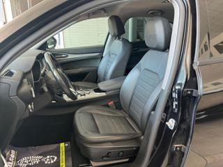 ALFA ROMEO Stelvio usata, con Controllo automatico clima