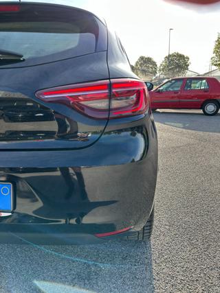 RENAULT Clio usata, con Autoradio