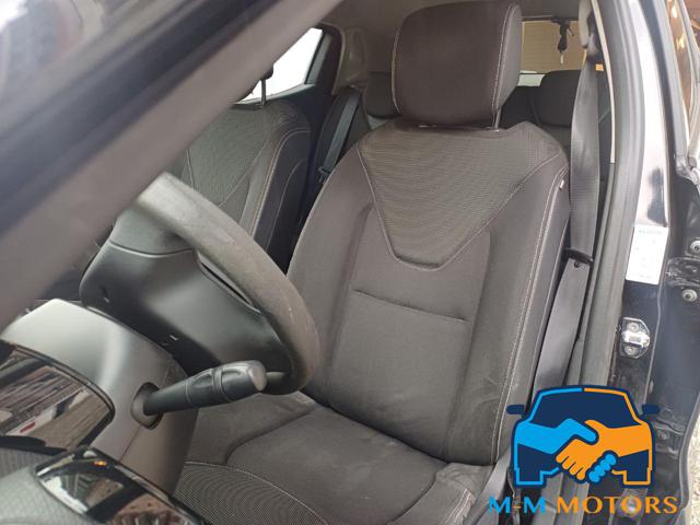 RENAULT Clio usata, con Controllo trazione