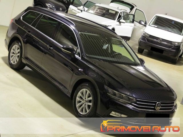VOLKSWAGEN Passat Variant usata, con Climatizzatore