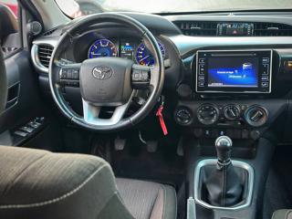 TOYOTA Hilux usata, con Sedile posteriore sdoppiato