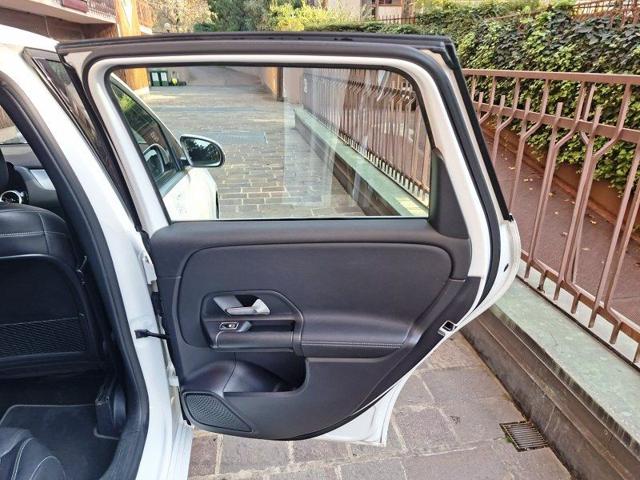 MERCEDES-BENZ B 180 usata, con Monitoraggio pressione pneumatici