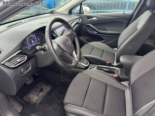 OPEL Astra usata, con Controllo trazione