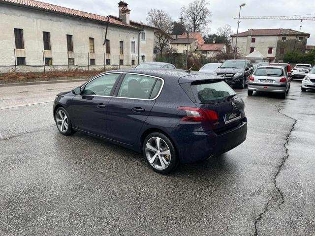 PEUGEOT 308 usata, con Alzacristalli elettrici