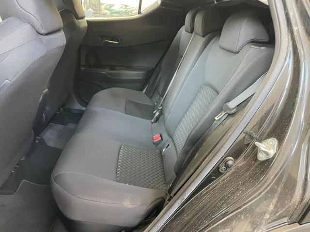 TOYOTA C-HR usata, con Fendinebbia