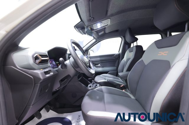 DACIA Duster usata, con USB