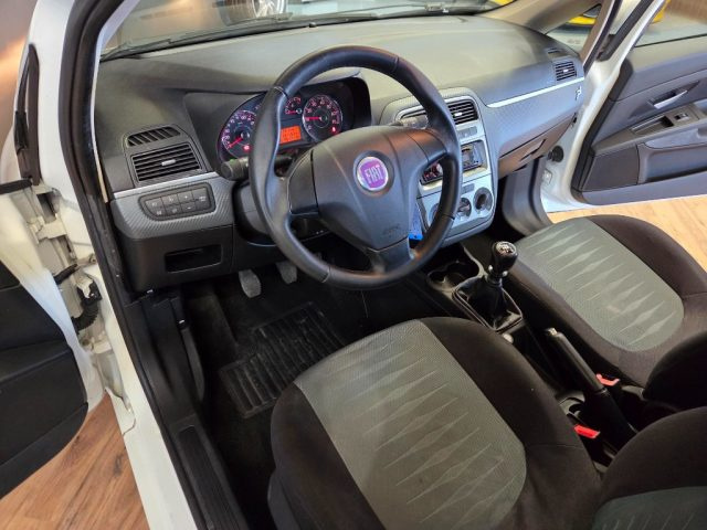 FIAT Grande Punto usata 11