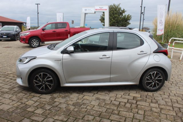 TOYOTA Yaris usata, con Cerchi in lega