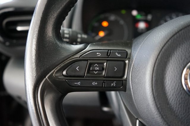 TOYOTA Yaris usata 30