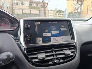 PEUGEOT 208 usata, con Controllo automatico clima