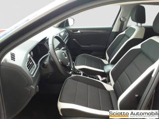 VOLKSWAGEN T-Roc usata, con Controllo trazione