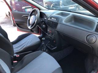 FIAT Punto usata 9