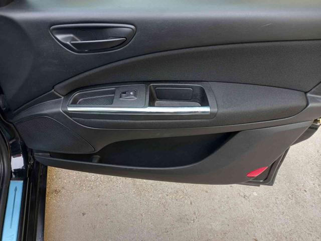 LANCIA Delta usata, con Airbag testa