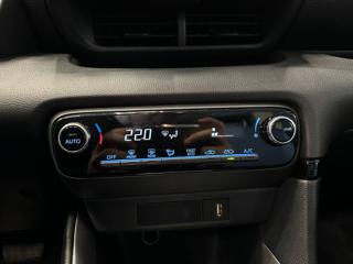 TOYOTA Yaris usata, con Lettore CD