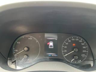 TOYOTA Yaris usata 28