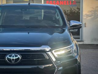 TOYOTA Hilux usata, con Alzacristalli elettrici