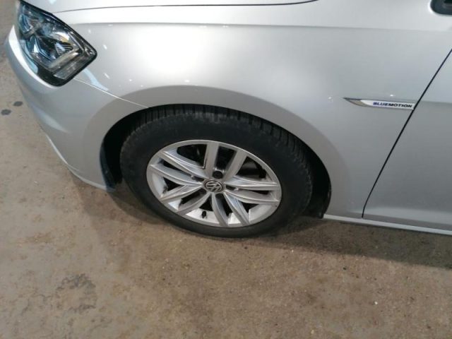 VOLKSWAGEN Golf Variant usata, con ESP