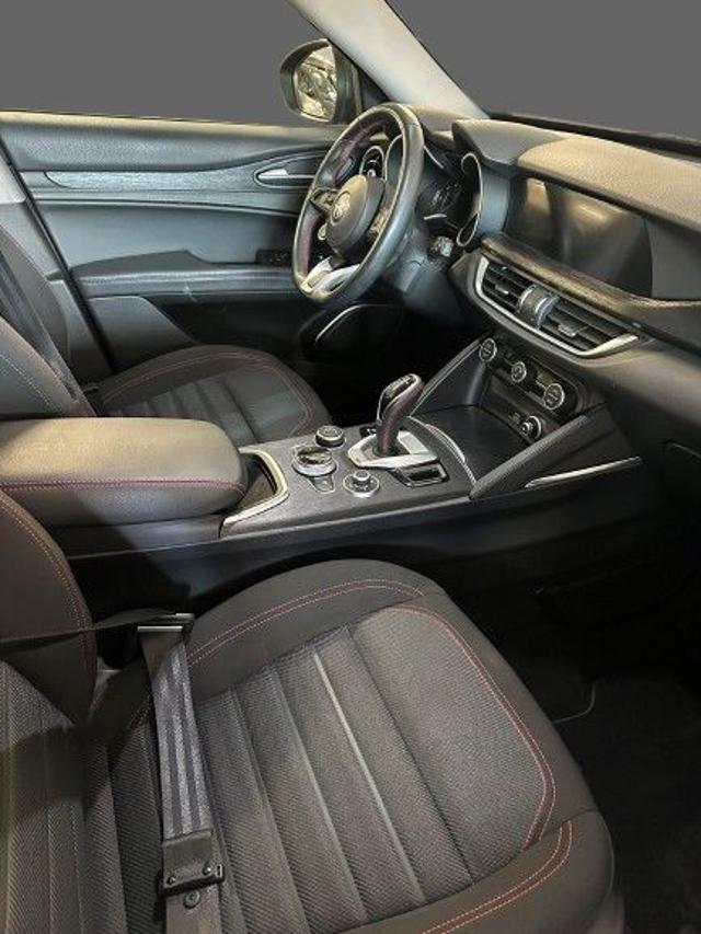 ALFA ROMEO Stelvio usata, con Airbag