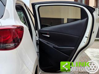 MAZDA 2 usata, con Sensori di parcheggio posteriori