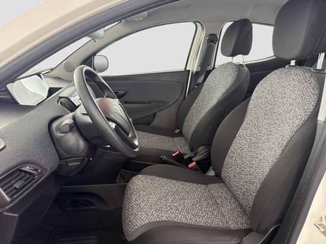 LANCIA Ypsilon usata 9