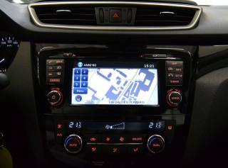 NISSAN Qashqai usata, con Autoradio