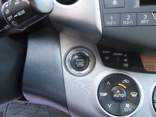 TOYOTA RAV 4 usata, con Trazione integrale