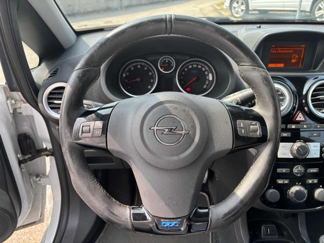 OPEL Corsa usata, con Controllo automatico clima