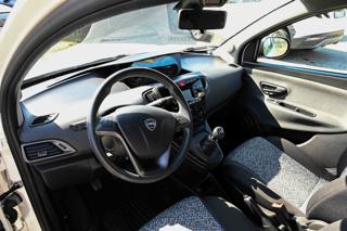 LANCIA Ypsilon usata, con Servosterzo