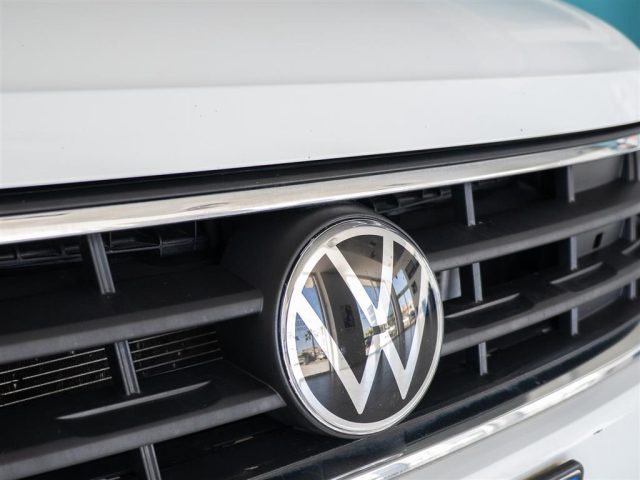 VOLKSWAGEN Tiguan usata, con USB