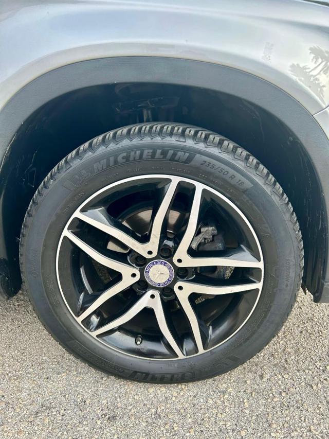 MERCEDES-BENZ GLA 200 usata, con Servosterzo