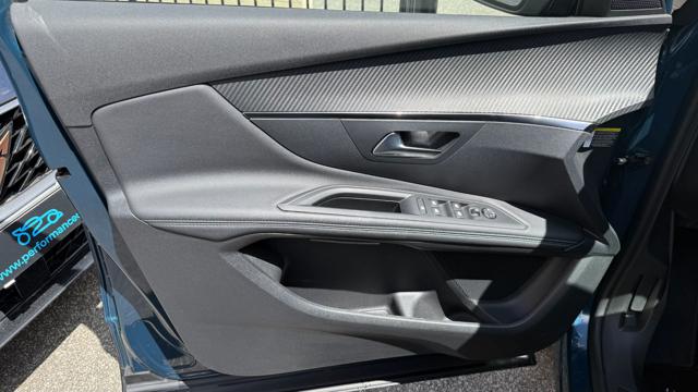 PEUGEOT 3008 usata, con Park Distance Control