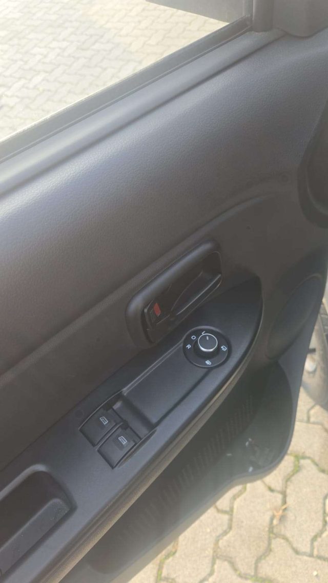 PIAGGIO Porter usata, con Airbag Passeggero