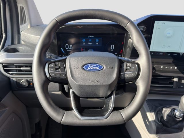 FORD Tourneo Custom usata 12