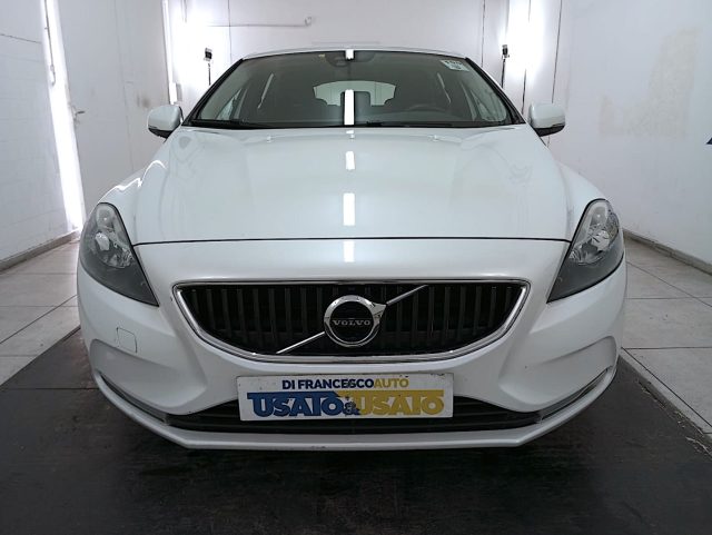 VOLVO V40 usata, con ESP