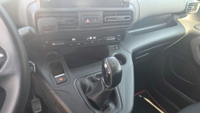 PEUGEOT Rifter usata, con USB