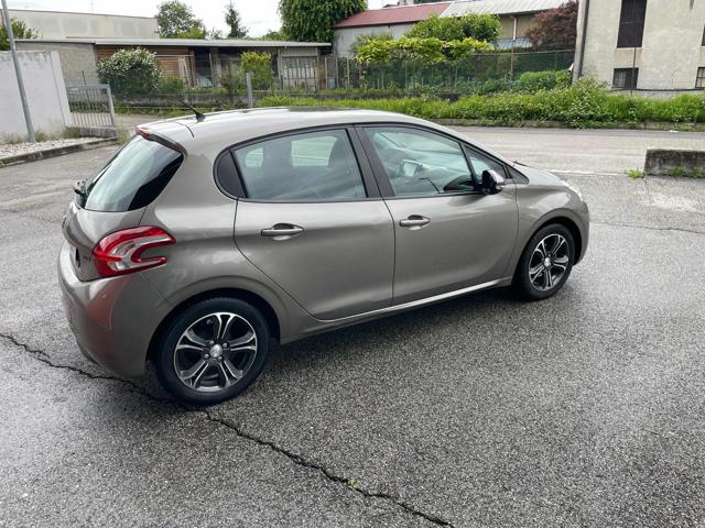 PEUGEOT 208 usata, con Airbag Passeggero